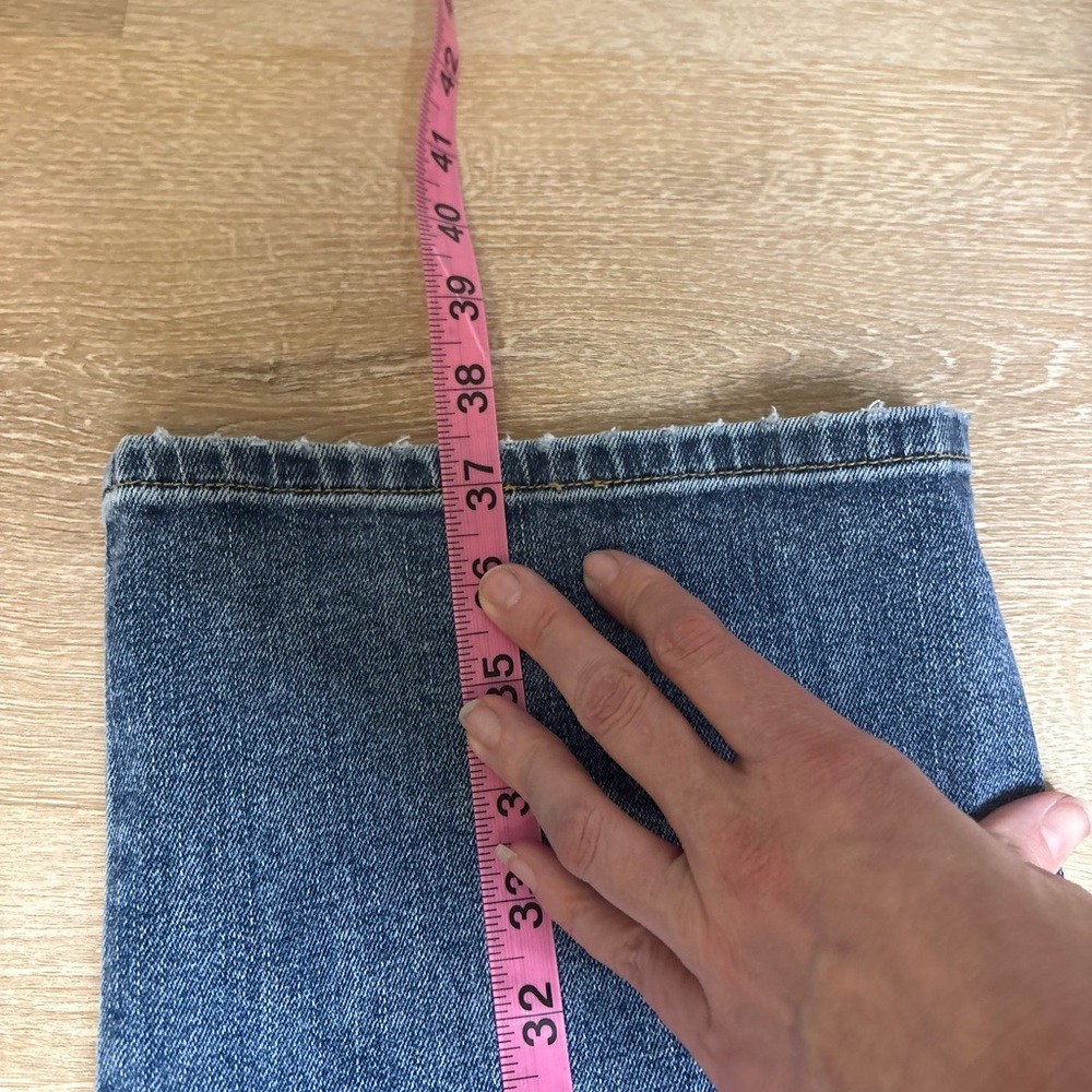 NWT Joe's Jeans The Blake Distressed - Picture 9 of 13